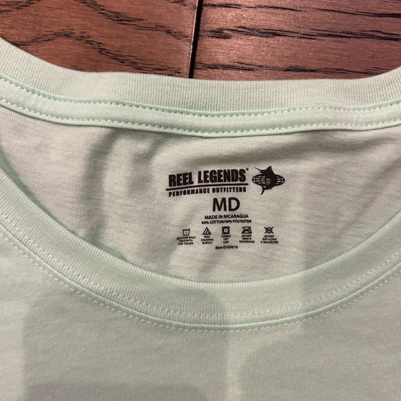 NWT! Reel Legends Women’s “Merry & Bright” Green Short Sleeve T-Shirt Size M - Picture 8 of 9